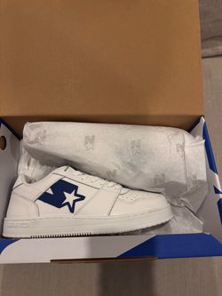 Starter Low-Top White and Blue Sneakers
