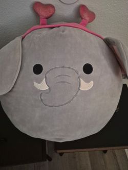 Plushies / stuffed animals