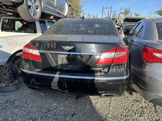 Parts for HYUNDAI GENESIS V6 4D SEDAN 2013 - Stock #13711