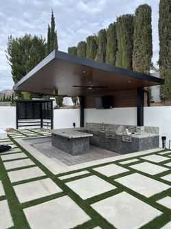 Insulated Cantilever Patio Pergola