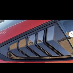 24-26 Ford Mustang Carbon Fiber Side Vent Fender Cover Trim and side Louvers Vents Bundle