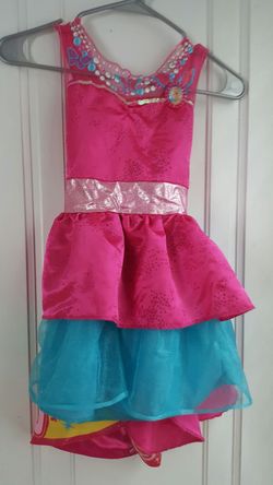 Barbie fairy costume fits 4 - 6x see details