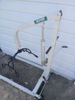 Hoyer sit to stand patient lifter