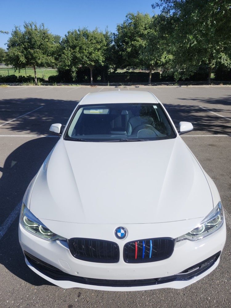 2018 BMW 320i