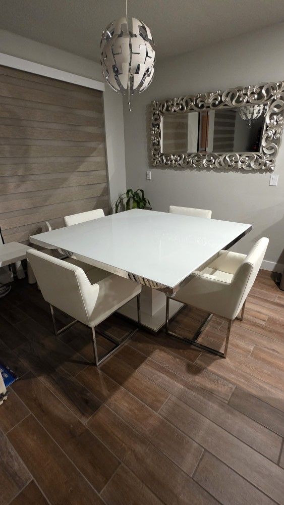 Citi Furniture Miami Collection 59" Square Table