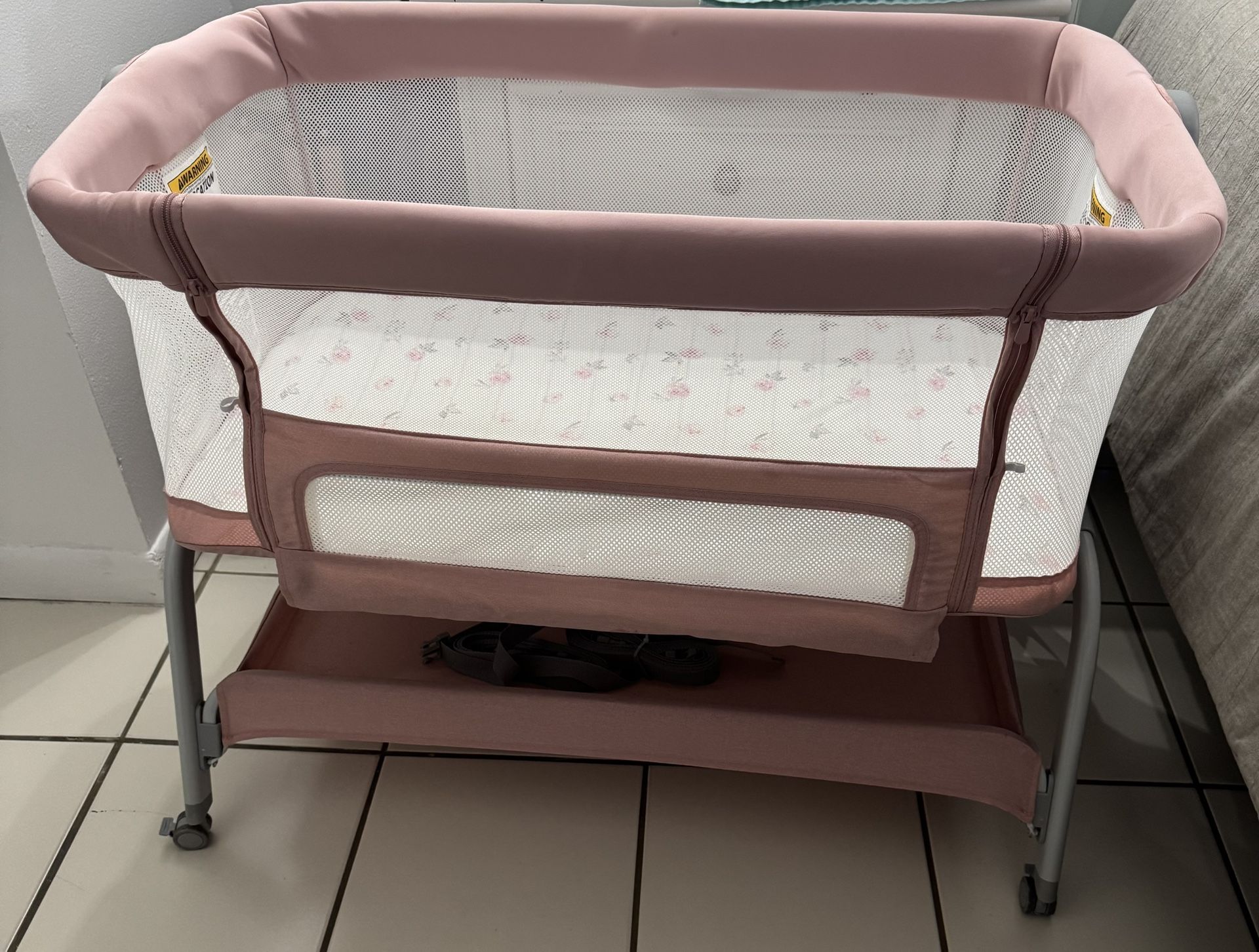 Pink BabyBond Baby Bassinet, 3 in 1 