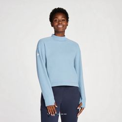 Hoka Fleece Crew - Woman’s small