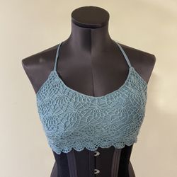 Xhilaration crochet lace swim top size M