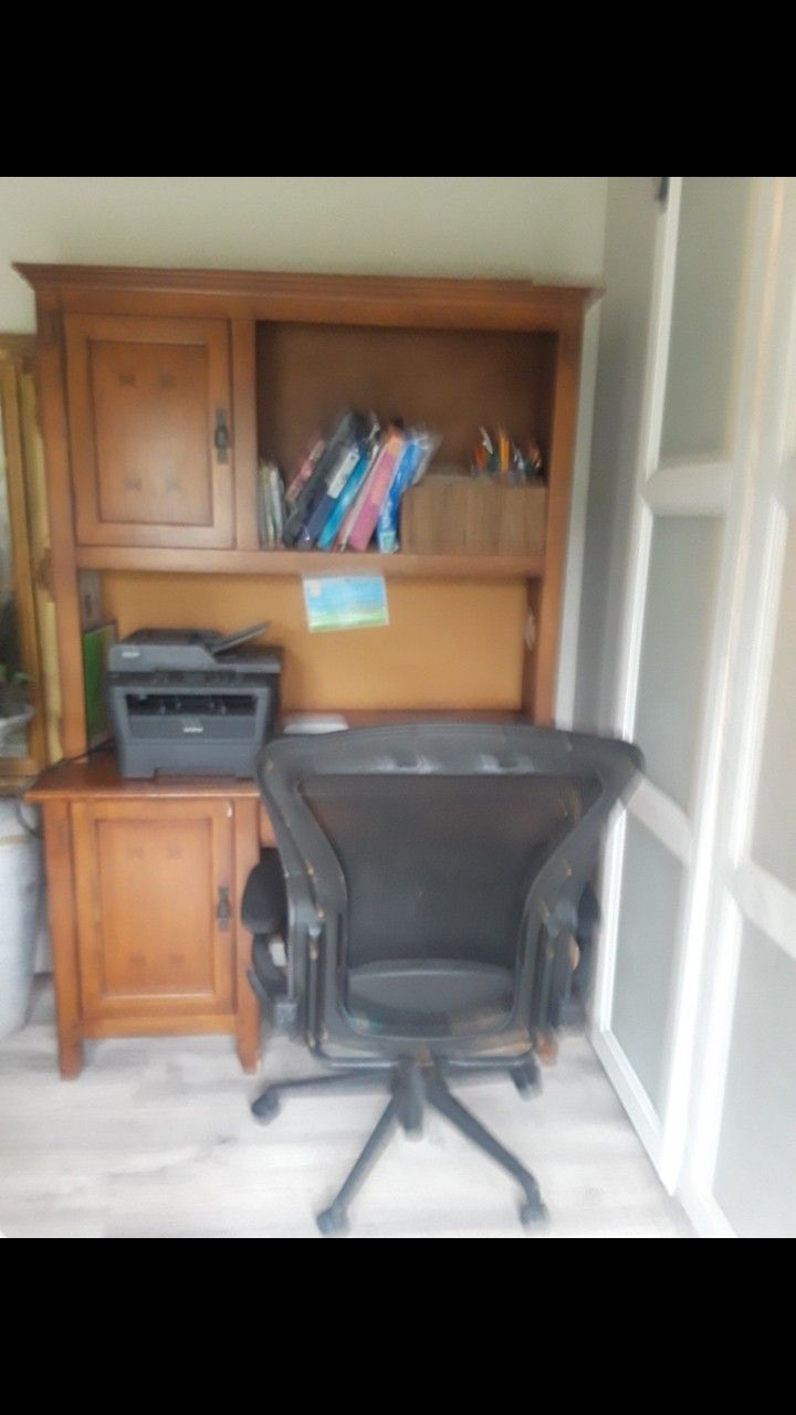 Desk  With Hutch Study Table