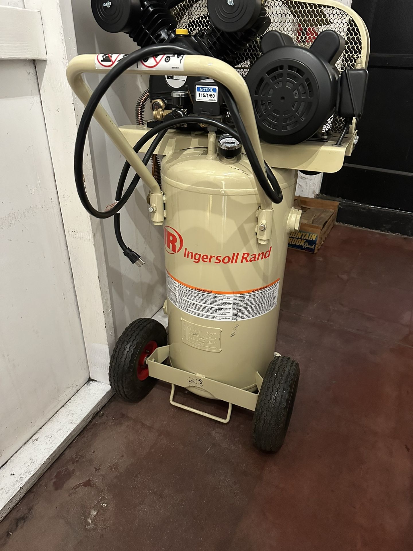 Ingersoll Rand Air Compressor