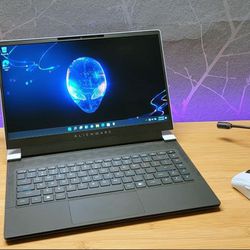 2024 Alienware x14 gaming laptop