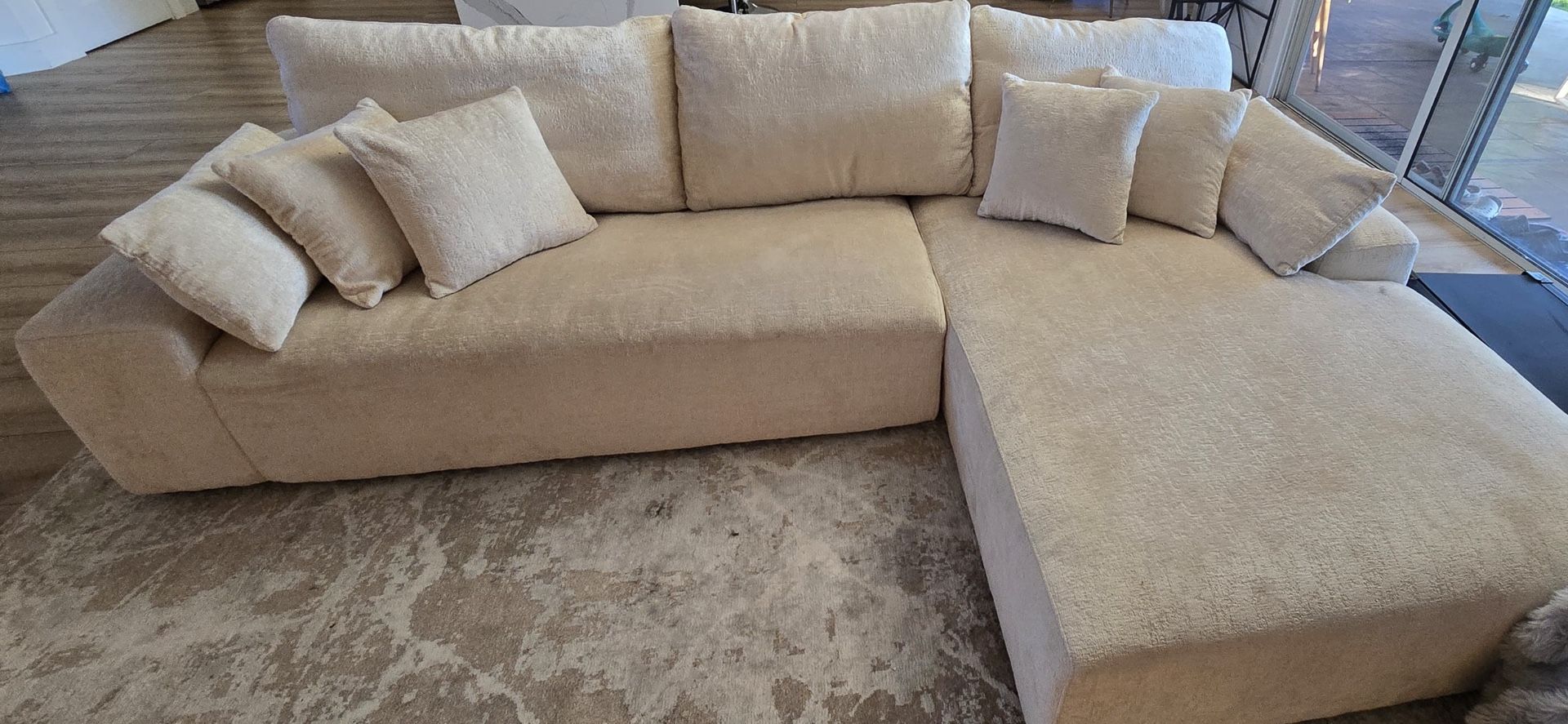 Sectional Sofa