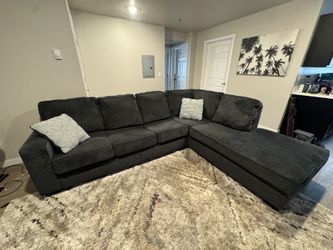 Sectional Couch - Ashley