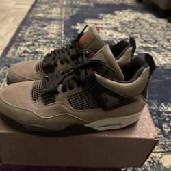 Jordan 4 Taupe Haze 