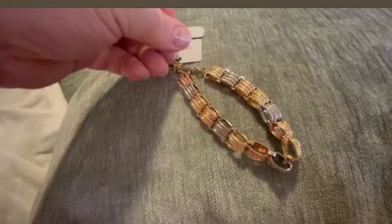 Tri-Color Gold Link Bracelet with Tag