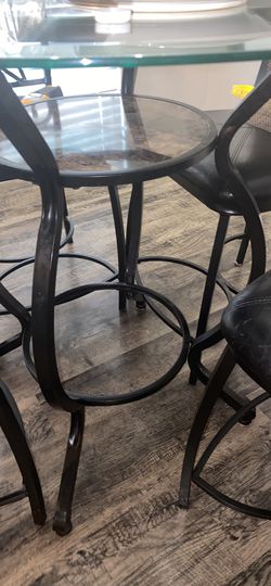 Ashley’s glass marble table