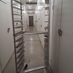 Screen Rack/ Organizing Rack For Bussines 