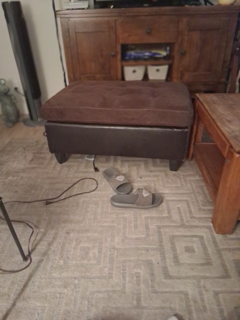 BROWN OTTOMAN