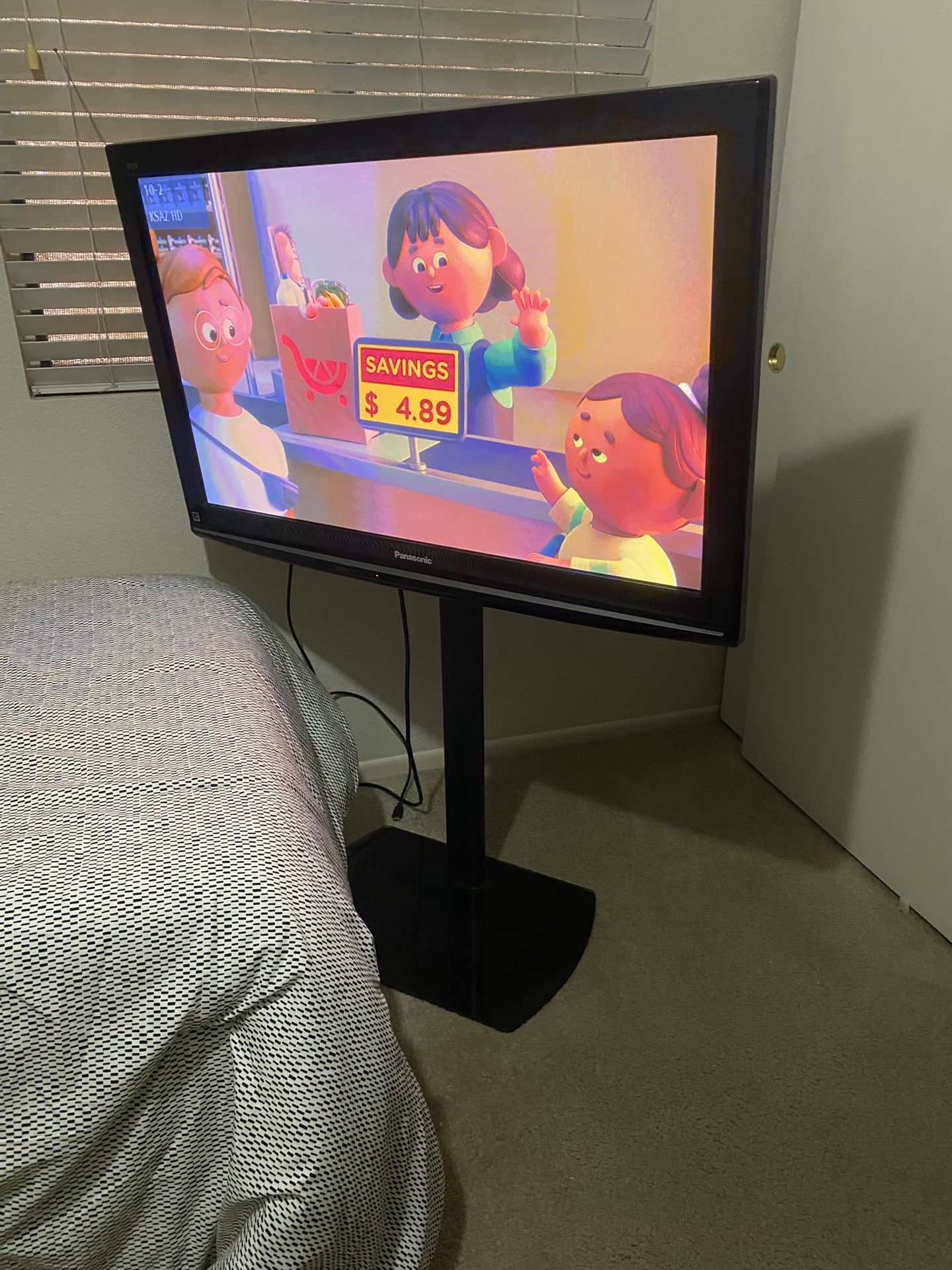Panasonic 42 Inch Plasma tv w/remote