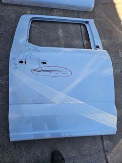 Ford F150  Right  rear door oem  21 to 26