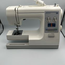 Kenmore Sewing Machine Modelo 28