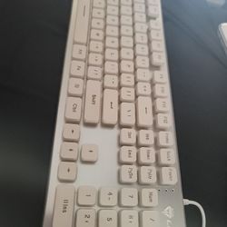 LANGTU Gaming/Office Keyboard 5v 200mA Rainbow LED Backlit Wired White & Silver