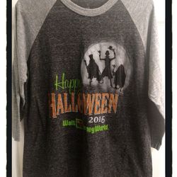 Walt Disney World ☠️ Happy Halloween - 2016 ☠️ Women's Tee - Large