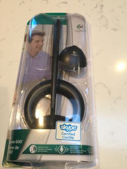 Desktop microphone 600 Skype certified