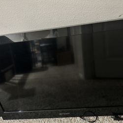 36 Inch Emerson TV