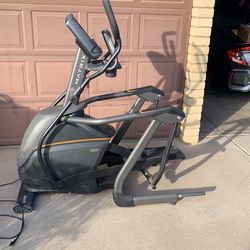 Commercial Matrix Elliptical E50 / XUR