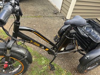 750W Electric Fat Tire Tricycle – 3 Wheels – Rear Storage