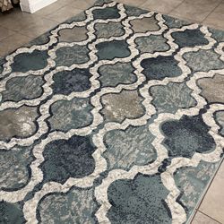 Beautiful Peacock 🦚 Pattern Premium Traditional Area Rug - E48 - 8x10 Feet 