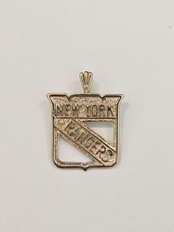 New York Rangers 1986 NHL Hockey Gold Plated .925 Sterling Silver Pendant