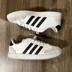 Adidas Grand Court SE Cloud White Black Suede