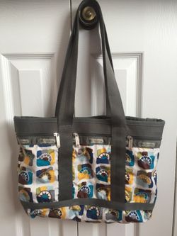 LeSportsac Travel Tote Bag Like New