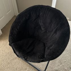 Saucer Chair Black
