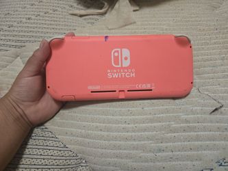 PINK NINTENDO SWITCH