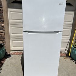 One Year Old Refrigerator 