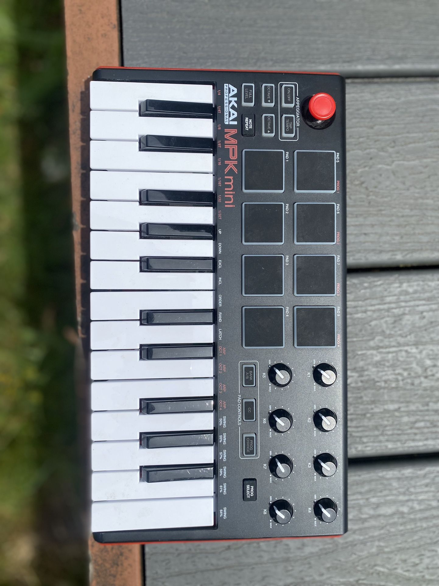 Akai Professional MPK Mini Keyboard (NO BOX)