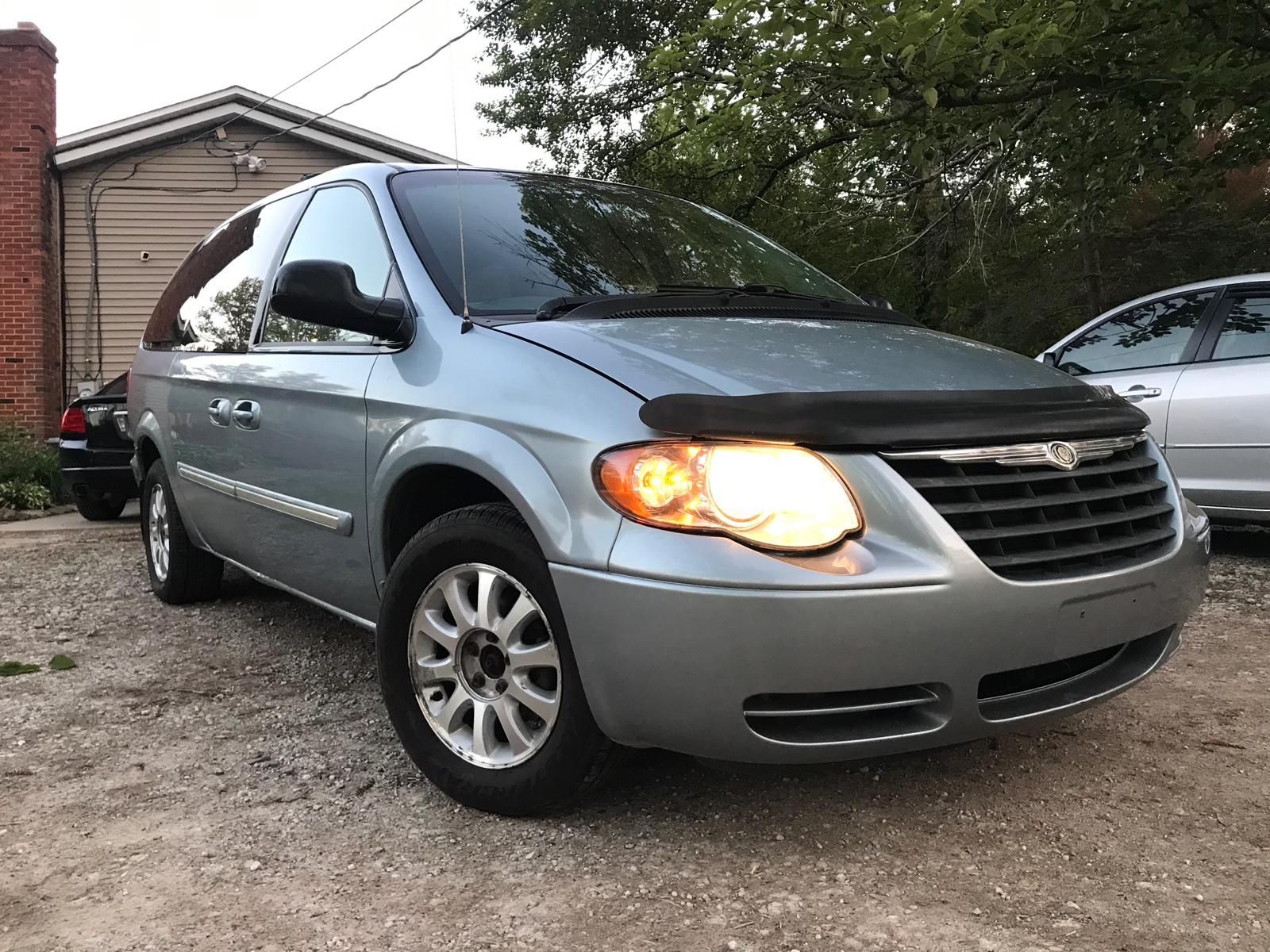 2006 Chrysler Town & Country