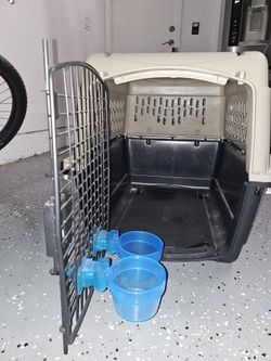 Kennel Pet Carriel , 32 Inches , Gray