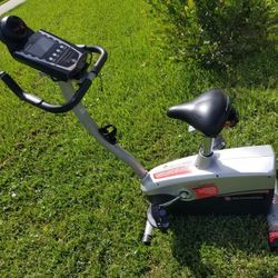 Stationary  Exercise Bike-- Schwinn 131