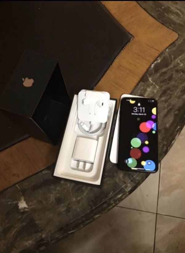 iphone 11 pro max for sale read description for details for Sale in Oklahoma City, OK - OfferUp