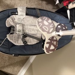 MamaRoo