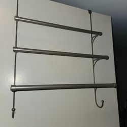 Over the Door 3 Tier Towel Bar with 2 Hooks