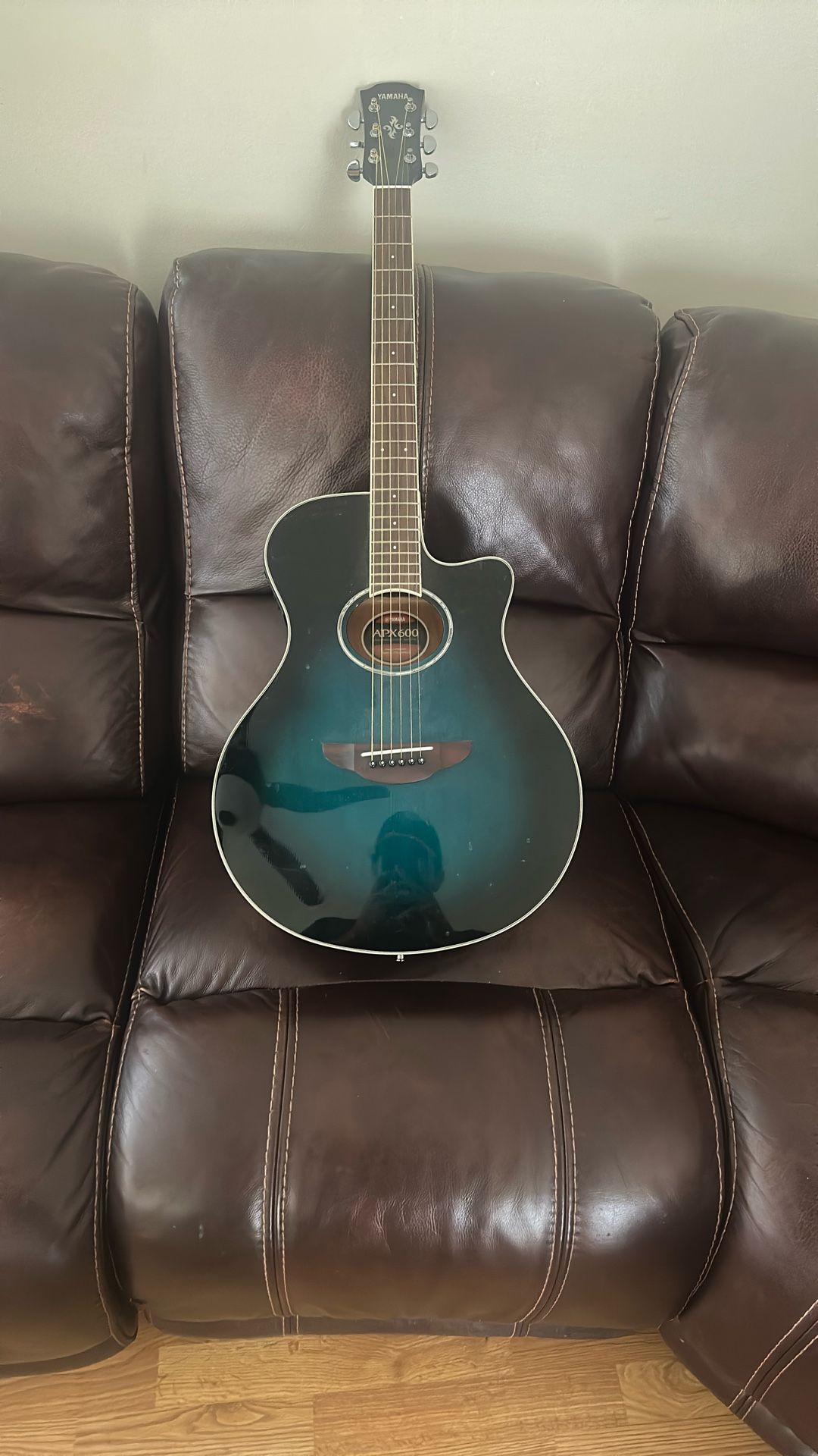 Yamaha Guitar