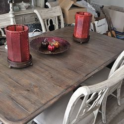 Kincaid Solid Dining Room Set