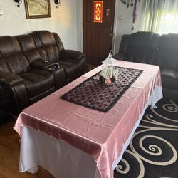 Pink Table Cloths 
