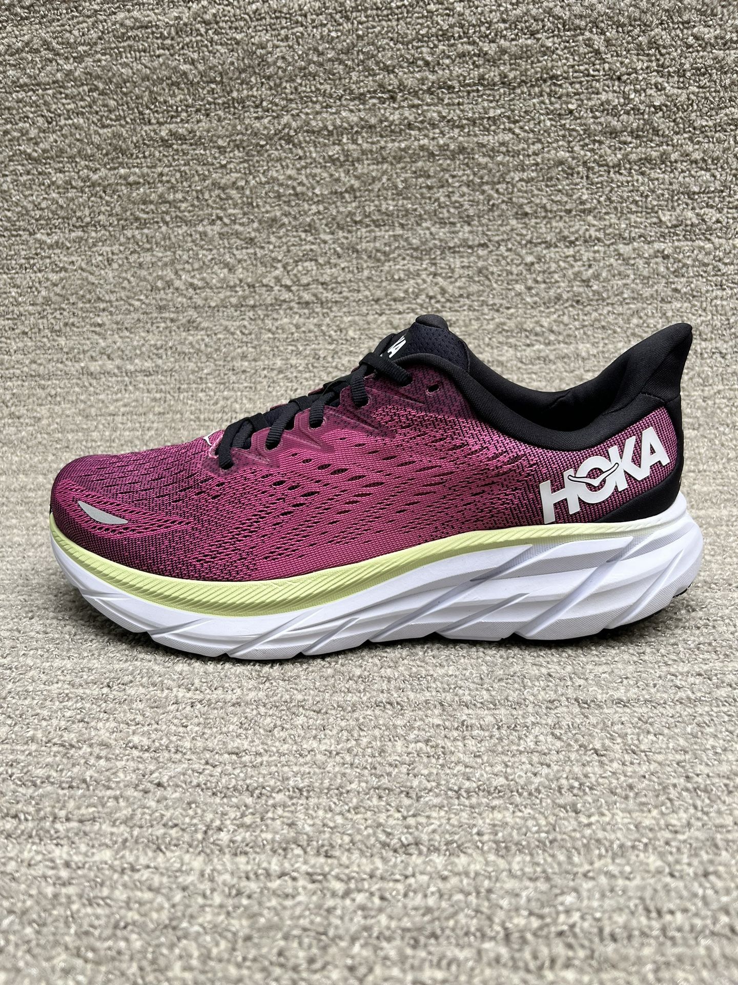 HOKA Clifton 8 Women’s Shoes Pink 11 Wide (D) NWOB