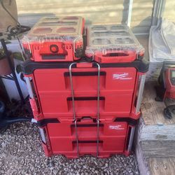 Milwaukee Pack Out Boxes & Milwaukee Socket Sets.